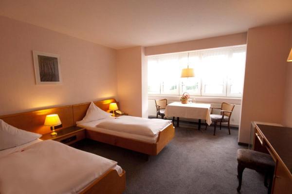 Hotel Goldinger Landstuhl Szoba fotó