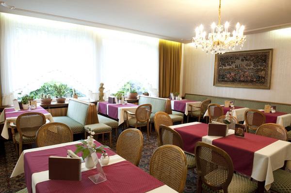 Hotel Goldinger Landstuhl Kültér fotó